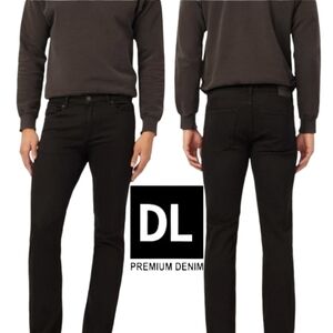 DL 1961 Nick Slim Jeans in Midnight Size 32
